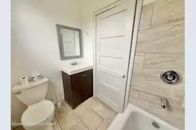  309-311 E E Ridge Street, Lansford, PA 18232 - Photo 14