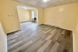 309-311 E E Ridge St, Lansford, PA 18232 - Photo 6