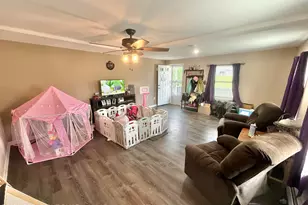 305 Oak St, Jim Thorpe, PA 18229 - Photo 8