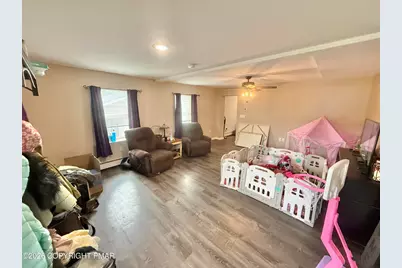  305 Oak Street, Jim Thorpe, PA 18229 - Photo 6