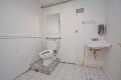  3215 N 5th Street, East Stroudsburg, PA 18301 - Photo 6