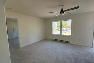 1726 Rolling Hills Dr, Tobyhanna, PA 18466 - Photo 4