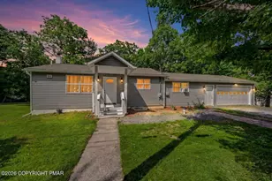 111 Upper Grandview Rd, Cresco, PA 18326 - Photo 6