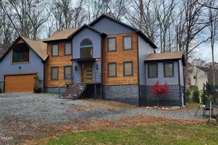 2226 Bedford Ct, Bushkill, PA 18324 - Photo 60