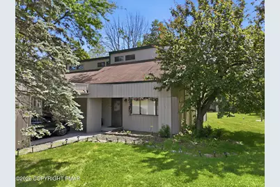  217 Evergreen Court, Tannersville, PA 18372 - Photo 2