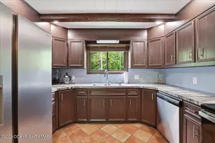 353 Scotch Pine Dr, Pocono Summit, PA 18346 - Photo 24