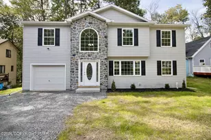 8091 Elizabeth Ln, Tobyhanna, PA 18466 - Photo 2