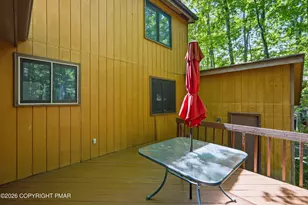 4107 Ashwood Ln, East Stroudsburg, PA 18301 - Photo 18