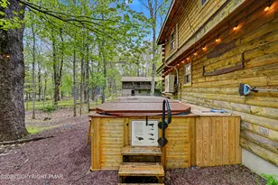259 Farmers Ln, Pocono Lake, PA 18347 - Photo 18