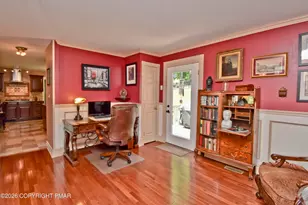 202 Steven Ln, Stroudsburg, PA 18360 - Photo 8