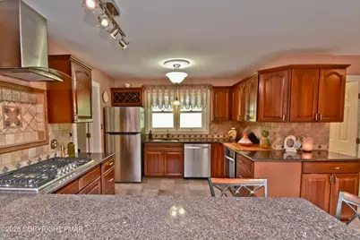  202 Steven Lane, Stroudsburg, PA 18360 - Photo 12
