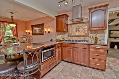  202 Steven Lane, Stroudsburg, PA 18360 - Photo 14