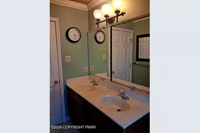  396 Shawnee Valley Drive, East Stroudsburg, PA 18302 - Photo 20