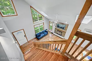 125 Cardinal Ln, Pocono Lake, PA 18347 - Photo 10