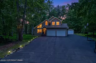 125 Cardinal Ln, Pocono Lake, PA 18347 - Photo 4