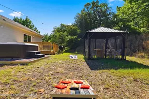 1299 Glade Dr, Long Pond, PA 18334 - Photo 40