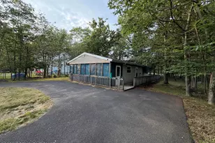 1841 Shadyside Dr, Tobyhanna, PA 18466 - Photo 32
