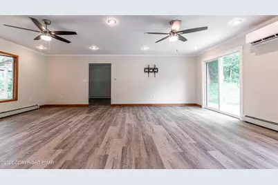  6011 Running Valley Road, Stroudsburg, PA 18360 - Photo 8