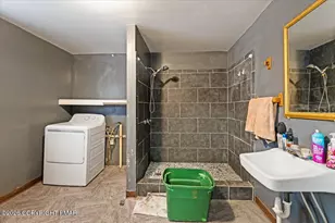16 W Franklin St, Saint Clair, PA 17970 - Photo 38
