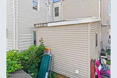  16 W Franklin Street, Saint Clair, PA 17970 - Photo 12