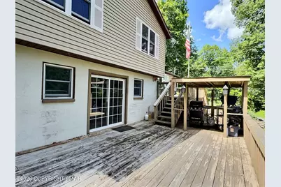  3207 Pine Ridge Drive, Bushkill, PA 18324 - Photo 16