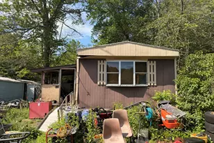 4116 White Rock Ln, Tobyhanna, PA 18466 - Photo 2