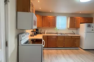 218 Moyallen St, Wilkes Barre, PA 18702 - Photo 8