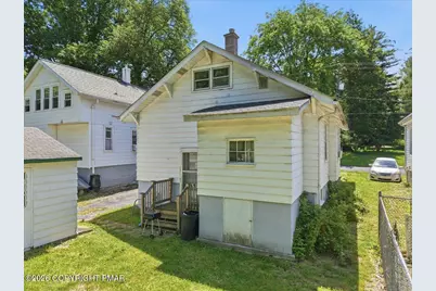  118 Elk Street, East Stroudsburg, PA 18301 - Photo 24