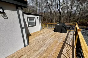 268 Berry Ln, Pocono Lake, PA 18347 - Photo 20