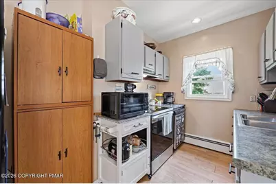  153 E White Street, Summit Hill, PA 18250 - Photo 24