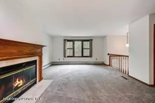 3834 Foxborough Ct, Stroudsburg, PA 18360 - Photo 8