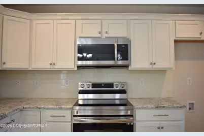  19 Somerset Drive, East Stroudsburg, PA 18301 - Photo 8