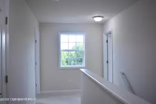 19 Somerset Dr, East Stroudsburg, PA 18301 - Photo 14