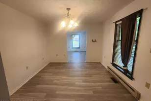 139 Maple Ave, East Stroudsburg, PA 18301 - Photo 14