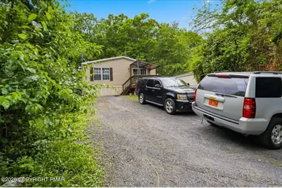  2549 Lynnwood Drive # L23, East Stroudsburg, PA 18302 - Photo 4