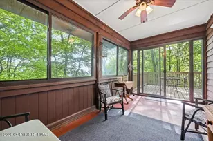 90 Oak Ln, Pocono Manor, PA 18349 - Photo 64