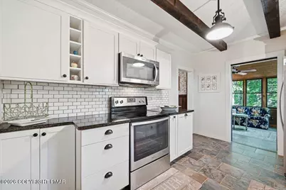  90 Oak Lane, Pocono Manor, PA 18349 - Photo 24
