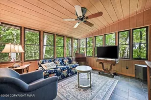 90 Oak Ln, Pocono Manor, PA 18349 - Photo 16
