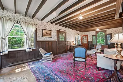  90 Oak Lane, Pocono Manor, PA 18349 - Photo 8