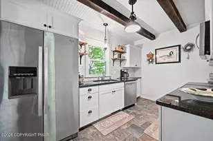 90 Oak Ln, Pocono Manor, PA 18349 - Photo 20