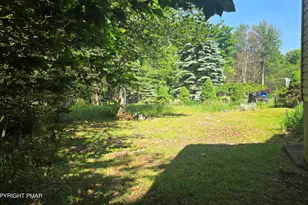 9153 Brandywine Dr, Tobyhanna, PA 18466 - Photo 14