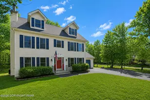 8202 Woodchuck Ct, East Stroudsburg, PA 18301 - Photo 1