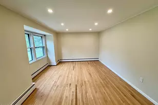 1111 Hillcrest Dr, Stroudsburg, PA 18360 - Photo 6