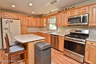 186 Quiet Valley Rd, Stroudsburg, PA 18360 - Photo 4