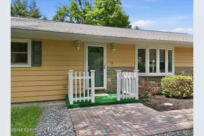  2103 Westbury Drive, Stroudsburg, PA 18360 - Photo 6