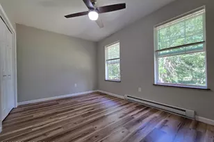 2149 Valleyview Dr, Bushkill, PA 18324 - Photo 10