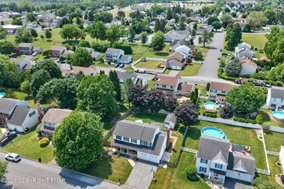  164 Kingsbury Court, Nazareth, PA 18064 - Photo 8