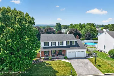  164 Kingsbury Court, Nazareth, PA 18064 - Photo 6