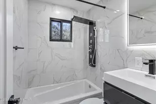 530 Maple Ridge Dr, Hawley, PA 18428 - Photo 26