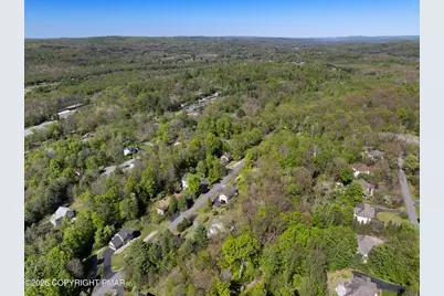 320 Reagan Drive, East Stroudsburg, PA 18301 - Photo 46